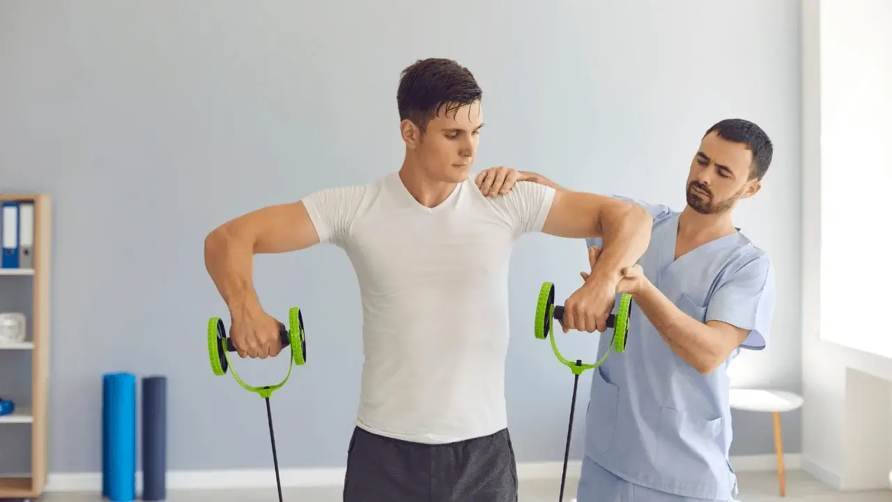exercise physiology vs physiotherapy.webp